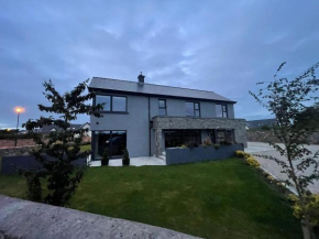 Exquisite Galway City Luxury home – Sleeps 10